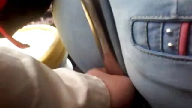 Sexy australiana tatuada recibe una tarta de crema peliculas pornograficas recientes anal