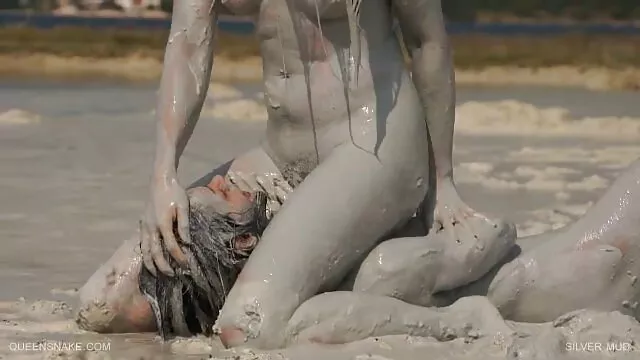 cutie tomar películas pornográficas 4x ducha y follada en culo