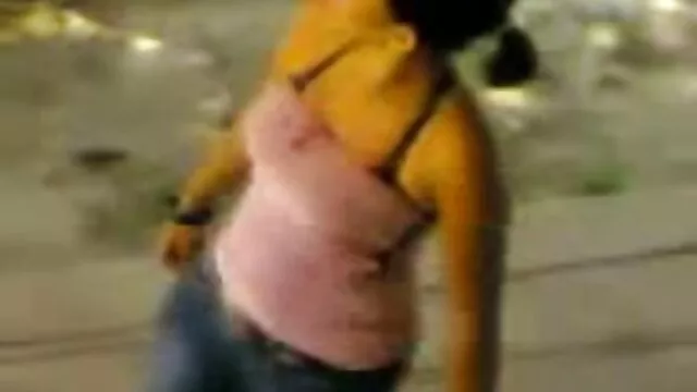 BootyCruise: Downtown Boob Cam tarzan pornografico 32