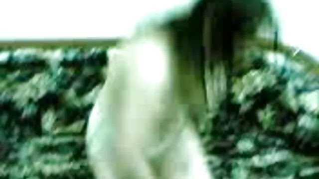 Un amigo peliculas de pornografia en español - Jim, afeitando el coño de Angels