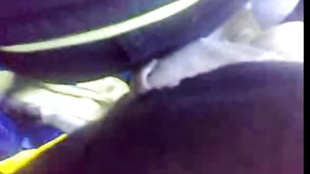 artis indonesia ganti película de pornografía para adultos baju